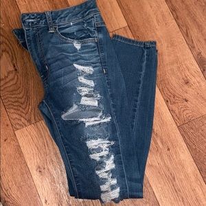 American eagle jeans (barley worn)